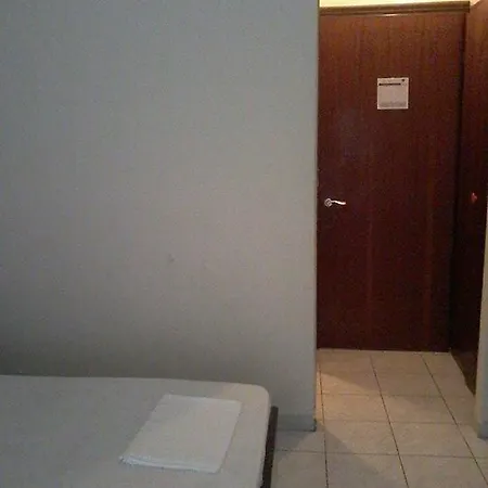 Отель Nestor